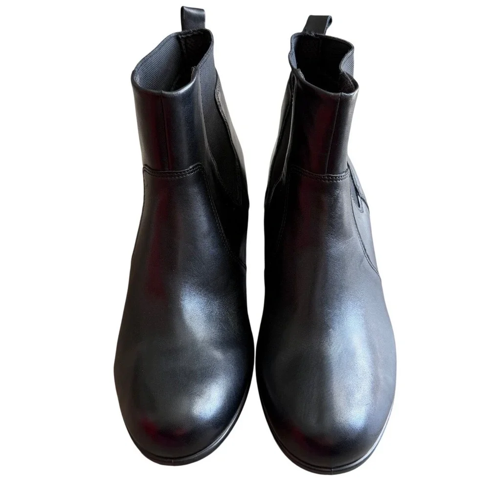 Ecco new without